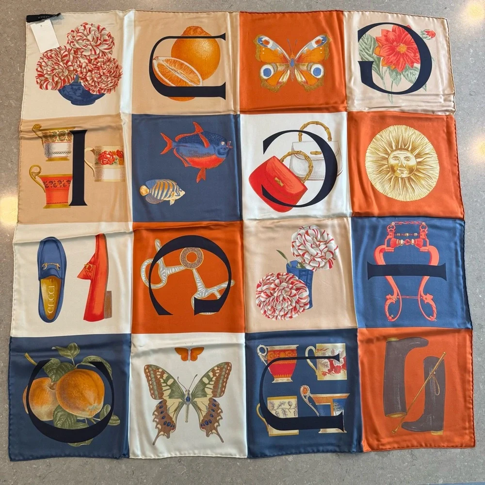 Authentic RARE GUCCI Silk SCARF Grid - Logo Floral Equestrian Handbags Shoes